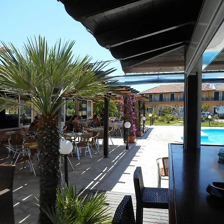 Egrypos Hotel 3*